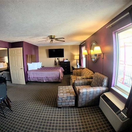 Star Plus Inn & Suites Selmer Eksteriør bilde