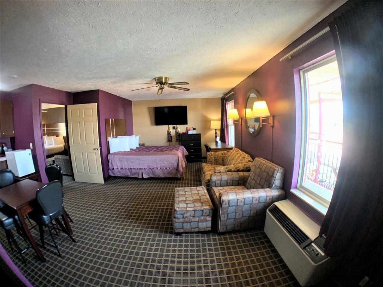 Star Plus Inn & Suites Selmer Eksteriør bilde